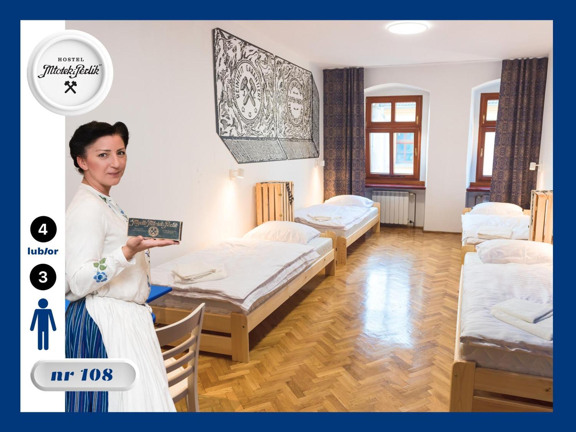 Hostel Mlotek I Perlik تارنوفسكي غوره المظهر الخارجي الصورة